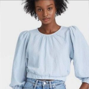 NWOT a new day women’s Puffed Sleeve / cropped  top / Size: XL